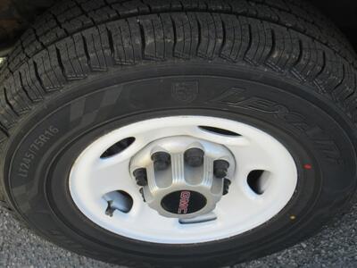 2016 GMC Savana 3500 Reefer Cargo Van  Extended Cargo Van - Photo 33 - La Puente, CA 91744