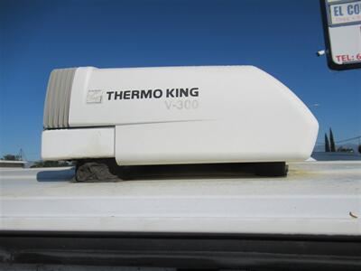 2016 GMC Savana 3500 Reefer Cargo Van  Extended Cargo Van - Photo 14 - La Puente, CA 91744