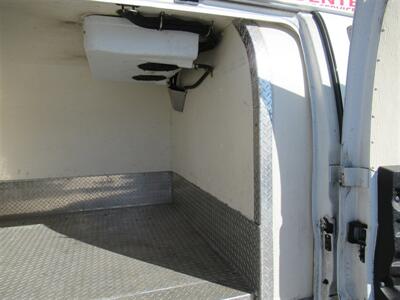 2016 GMC Savana 3500 Reefer Cargo Van  Extended Cargo Van - Photo 11 - La Puente, CA 91744
