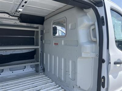 2023 Ford Transit 250 Cargo Van  Low Roof 148 WB - Photo 11 - La Puente, CA 91744