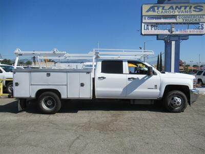 2016 Chevrolet Silverado 3500 Utility Truck   - Photo 2 - La Puente, CA 91744