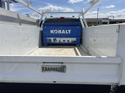 2022 Ford F-350 Utility Truck   - Photo 9 - La Puente, CA 91744