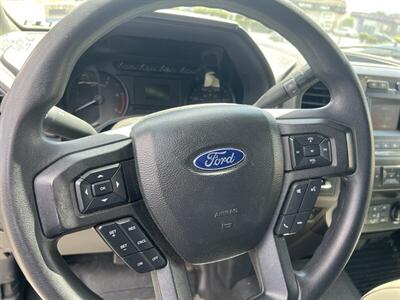 2022 Ford F-350 Utility Truck   - Photo 13 - La Puente, CA 91744