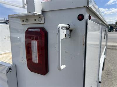 2022 Ford F-350 Utility Truck   - Photo 26 - La Puente, CA 91744