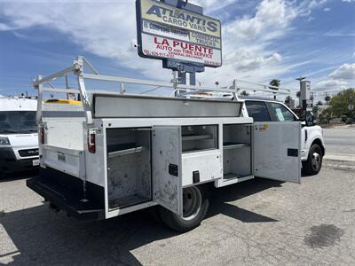 2022 Ford F-350 Utility Truck   - Photo 10 - La Puente, CA 91744