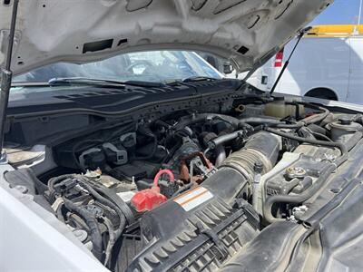 2022 Ford F-350 Utility Truck   - Photo 20 - La Puente, CA 91744