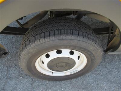 2021 Ford Transit 250 Cargo Van  Low Roof 148 WB - Photo 32 - La Puente, CA 91744
