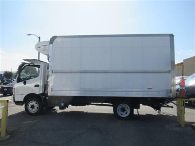 2019 Hino 195 Reefer Box Truck  16 Ft - Photo 4 - La Puente, CA 91744