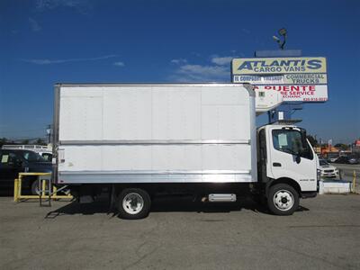 2019 Hino 195 Reefer Box Truck  16 Ft - Photo 2 - La Puente, CA 91744