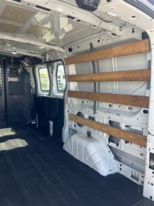 2019 Ford Transit 250  Low Roof 130 WB - Photo 9 - La Puente, CA 91744