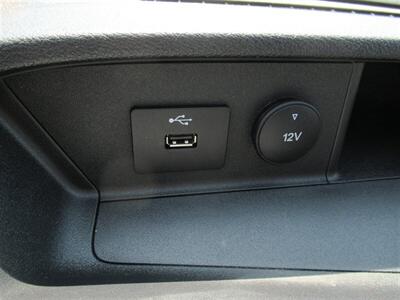 2022 Ford Transit 250 Cargo Van  High Roof 148 " WB Extended - Photo 27 - La Puente, CA 91744