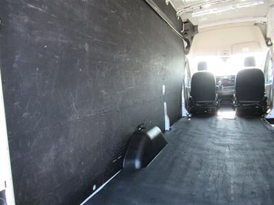 2022 Ford Transit 250 Cargo Van  High Roof 148 " WB Extended - Photo 10 - La Puente, CA 91744