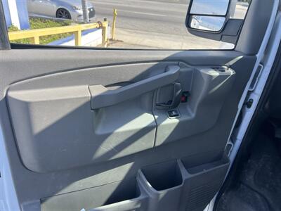 2023 Chevrolet Express 2500  Extended - Photo 13 - La Puente, CA 91744
