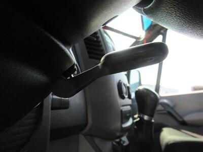 2018 Mercedes-Benz Sprinter Worker 2500  High Roof 144 WB - Photo 25 - La Puente, CA 91744