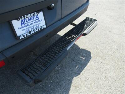 2018 Mercedes-Benz Sprinter Worker 2500  High Roof 144 WB - Photo 29 - La Puente, CA 91744