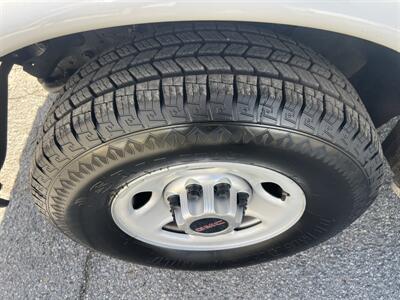 2013 GMC Savana 2500   - Photo 23 - La Puente, CA 91744