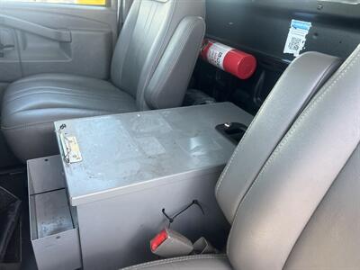 2018 Chevrolet Express 2500 Cargo Van   - Photo 14 - La Puente, CA 91744