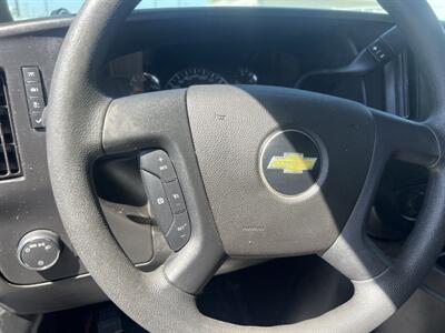 2018 Chevrolet Express 2500 Cargo Van   - Photo 16 - La Puente, CA 91744