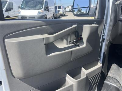 2018 Chevrolet Express 2500 Cargo Van   - Photo 11 - La Puente, CA 91744