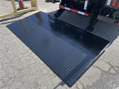 2020 Ford F-550 Super Duty XL 4WD Crew Cab 179 WB 60 CA DRW  StakeBed 12 Ft - Photo 16 - La Puente, CA 91744