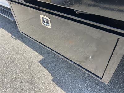 2020 Ford F-550 Super Duty XL 4WD Crew Cab 179 WB 60 CA DRW  StakeBed 12 Ft - Photo 36 - La Puente, CA 91744