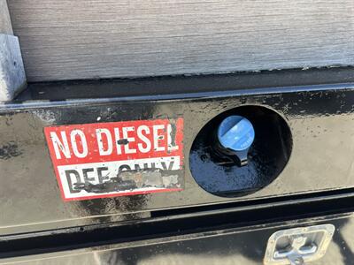 2020 Ford F-550 Super Duty XL 4WD Crew Cab 179 WB 60 CA DRW  StakeBed 12 Ft - Photo 34 - La Puente, CA 91744