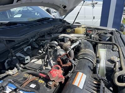 2020 Ford F-550 Super Duty XL 4WD Crew Cab 179 WB 60 CA DRW  StakeBed 12 Ft - Photo 29 - La Puente, CA 91744