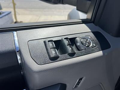 2020 Ford F-550 Super Duty XL 4WD Crew Cab 179 WB 60 CA DRW  StakeBed 12 Ft - Photo 19 - La Puente, CA 91744