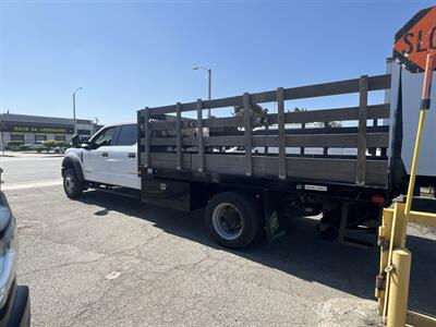 2020 Ford F-550 Super Duty XL 4WD Crew Cab 179 WB 60 CA DRW  StakeBed 12 Ft - Photo 4 - La Puente, CA 91744