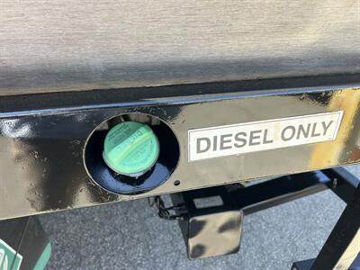 2020 Ford F-550 Super Duty XL 4WD Crew Cab 179 WB 60 CA DRW  StakeBed 12 Ft - Photo 35 - La Puente, CA 91744