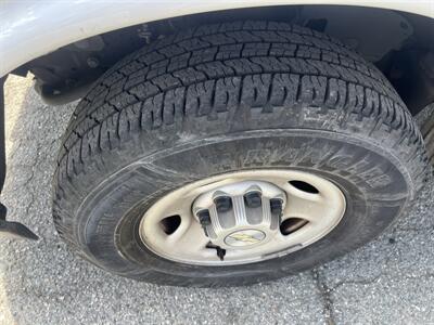 2021 Chevrolet Express 2500 Cargo Van   - Photo 25 - La Puente, CA 91744