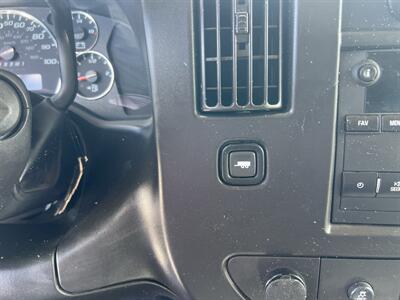 2021 Chevrolet Express 2500 Cargo Van   - Photo 18 - La Puente, CA 91744