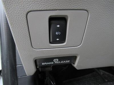 2019 Ford F-350 Utility Truck   - Photo 17 - La Puente, CA 91744