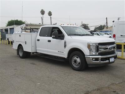 2019 Ford F-350 Crew Cab Utility Truck   - Photo 2 - La Puente, CA 91744