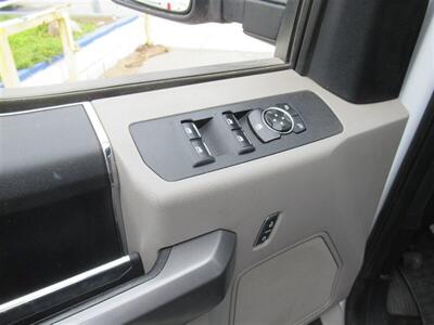 2019 Ford F-350 Crew Cab Utility Truck   - Photo 12 - La Puente, CA 91744