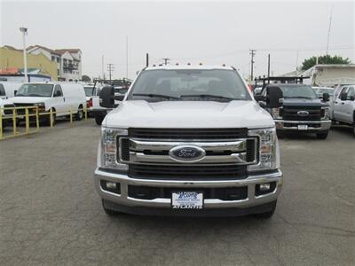 2019 Ford F-350 Crew Cab Utility Truck   - Photo 6 - La Puente, CA 91744
