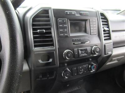 2019 Ford F-350 Crew Cab Utility Truck   - Photo 20 - La Puente, CA 91744