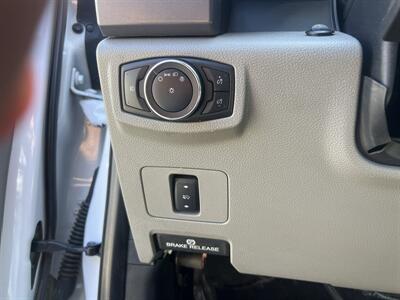 2019 Ford F-350 Crew Cab Utility Truck   - Photo 12 - La Puente, CA 91744