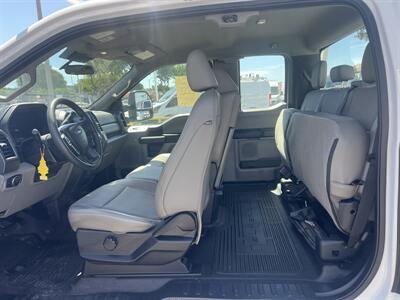 2020 Ford F-350 Utility Truck  SuperCab - Photo 13 - La Puente, CA 91744