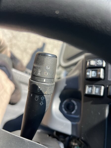 2023 Isuzu NPR HD - Photo 19