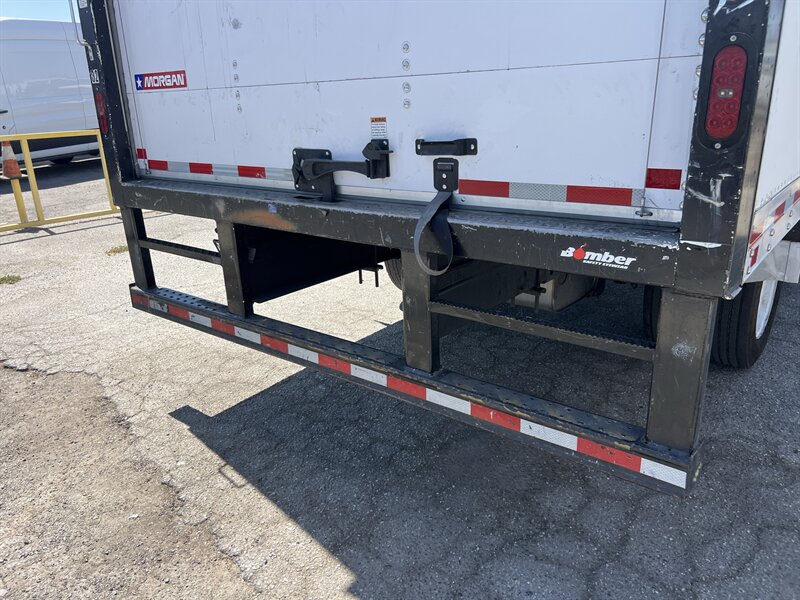 2023 Isuzu NPR HD - Photo 10