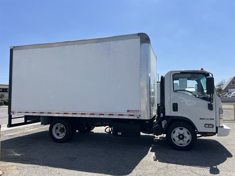 2023 Isuzu NPR HD - Photo 4