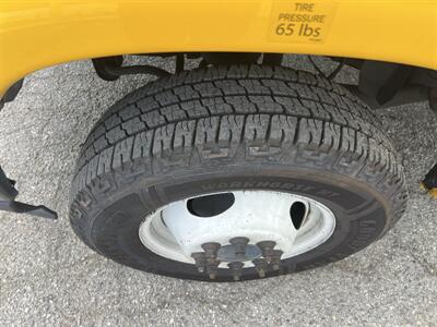 2022 Ford E-350 Box Truck  16 Ft - Photo 24 - La Puente, CA 91744