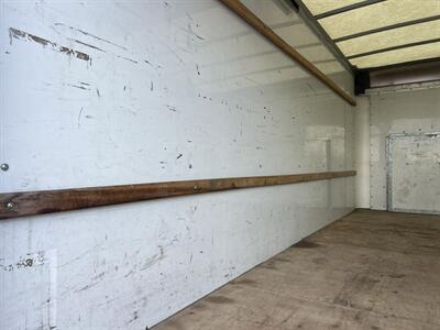 2022 Ford E-350 Box Truck  16 Ft - Photo 12 - La Puente, CA 91744