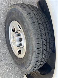 2021 Chevrolet Express 2500 Cargo Van   - Photo 21 - La Puente, CA 91744
