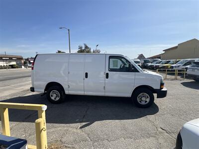 2021 Chevrolet Express 2500 Cargo Van   - Photo 4 - La Puente, CA 91744