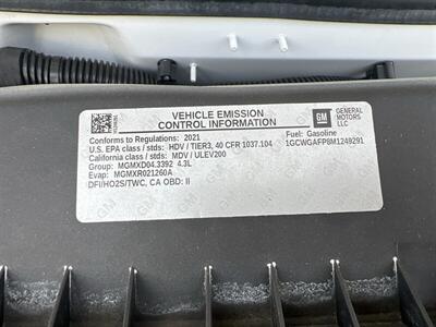 2021 Chevrolet Express 2500 Cargo Van   - Photo 19 - La Puente, CA 91744