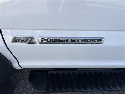 2017 Ford F-450 Super Duty XL SuperCab 2WD  192 WB DRW  Contractor 12 FT - Photo 30 - La Puente, CA 91744