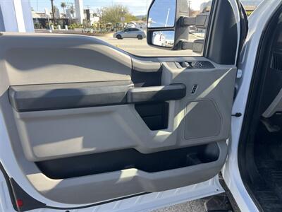 2017 Ford F-450 Super Duty XL SuperCab 2WD  192 WB DRW  Contractor 12 FT - Photo 12 - La Puente, CA 91744