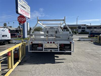 2017 Ford F-450 Super Duty XL SuperCab 2WD  192 WB DRW  Contractor 12 FT - Photo 3 - La Puente, CA 91744